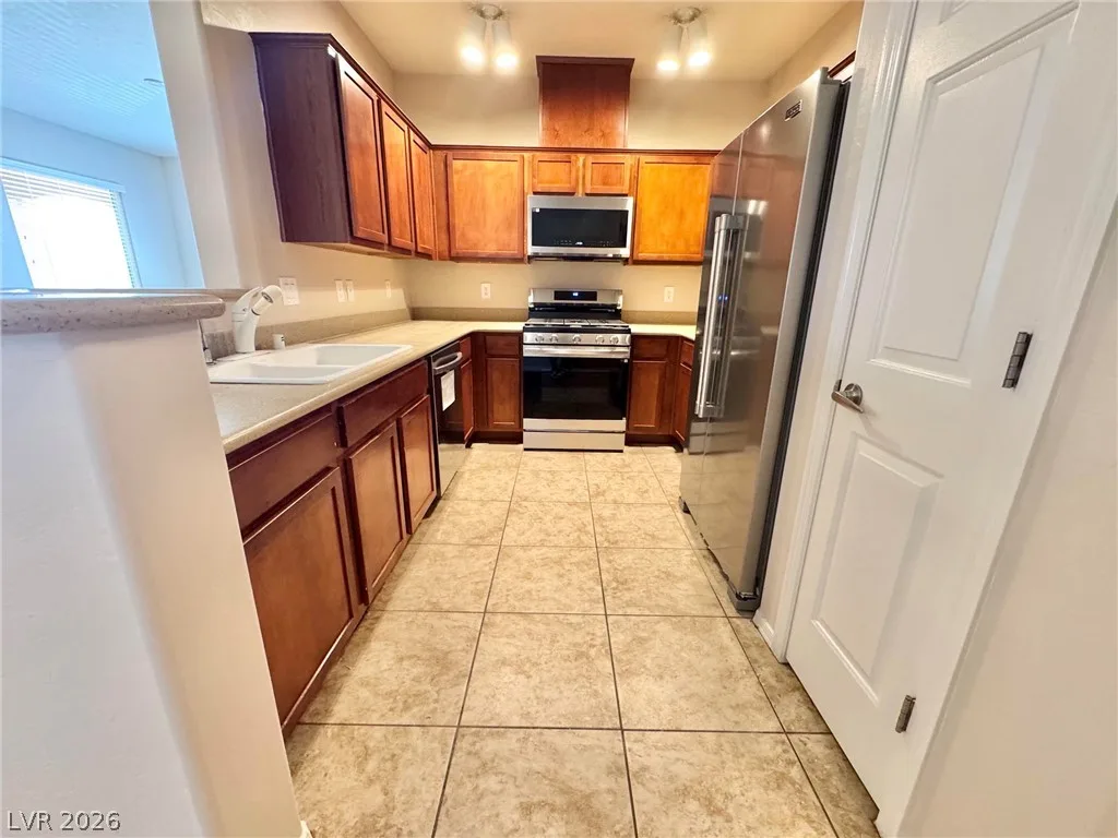 6868 Sky Pointe Drive 2139 — photo 4