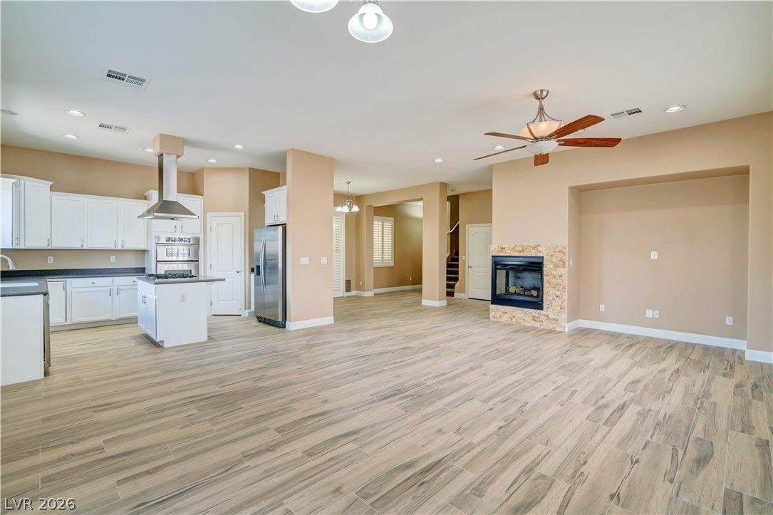 9180 Worsley Park Place — photo 3