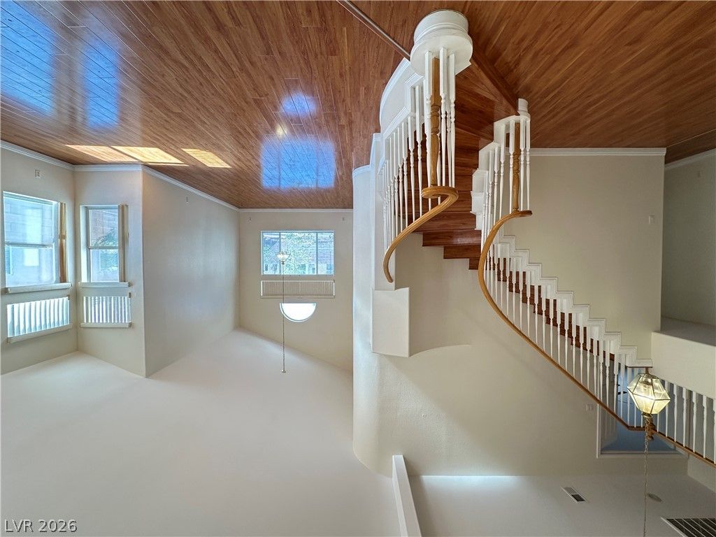 9242 Snow Flower Avenue — photo 4