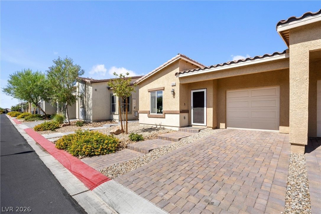 7545 Cooks Meadow Street — photo 3
