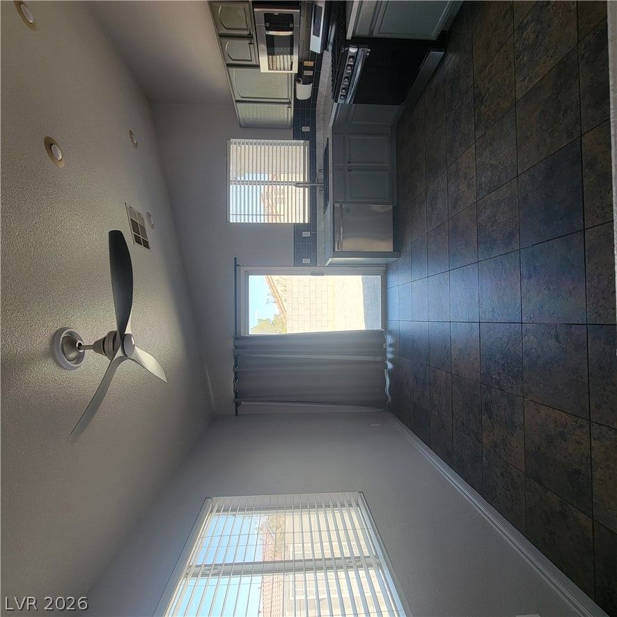 5916 Kenmore Street — photo 4 of 28
