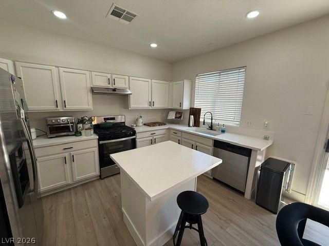 10852 Avenzano Street — photo 2 of 15