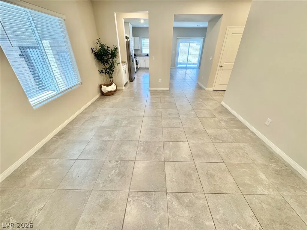 7526 Pink Mimosa Avenue — photo 2