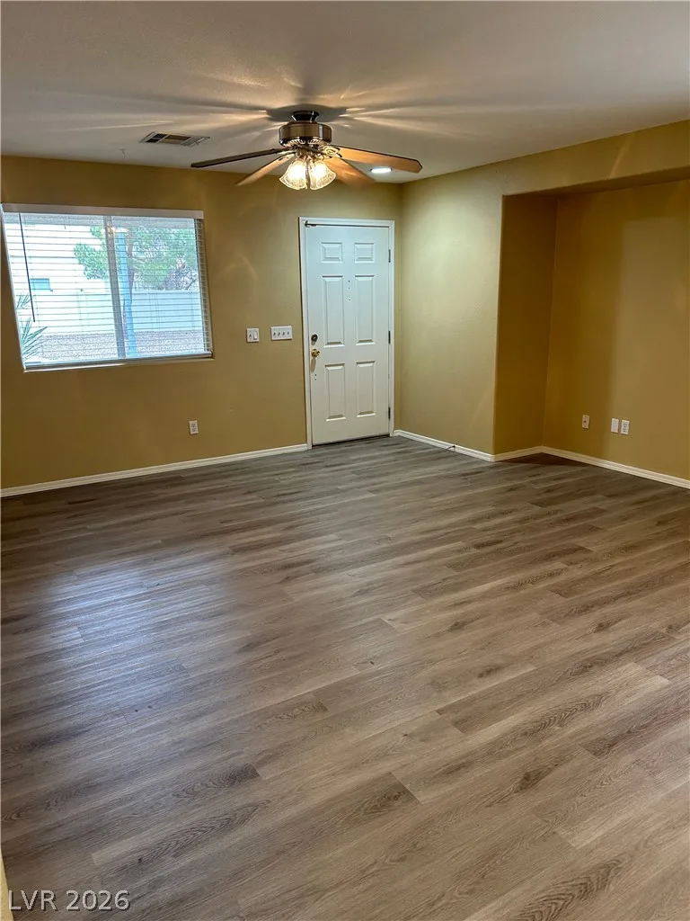 7920 Windhamridge Drive — photo 4