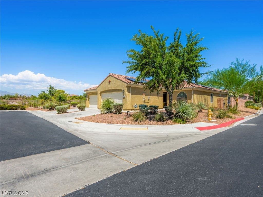 7540 Key Royale Court — photo 3
