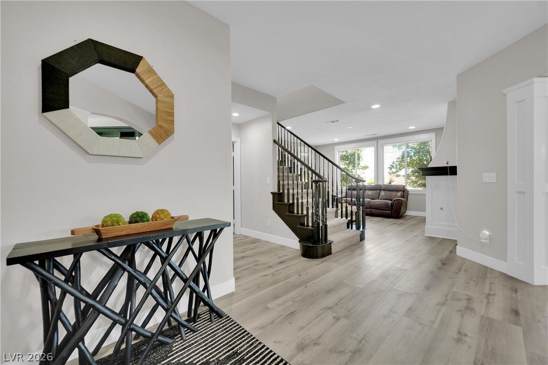 7566 Mezzanine View Avenue — photo 5