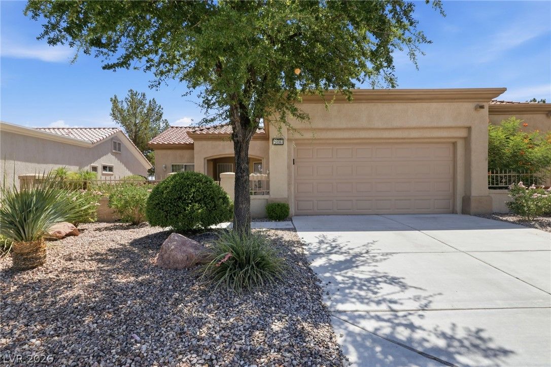 2406 Spring Water Drive — photo 2