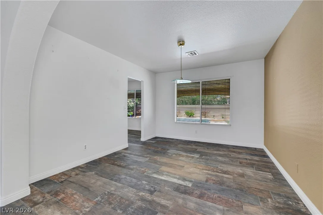 815 Stillwater Lane — photo 4