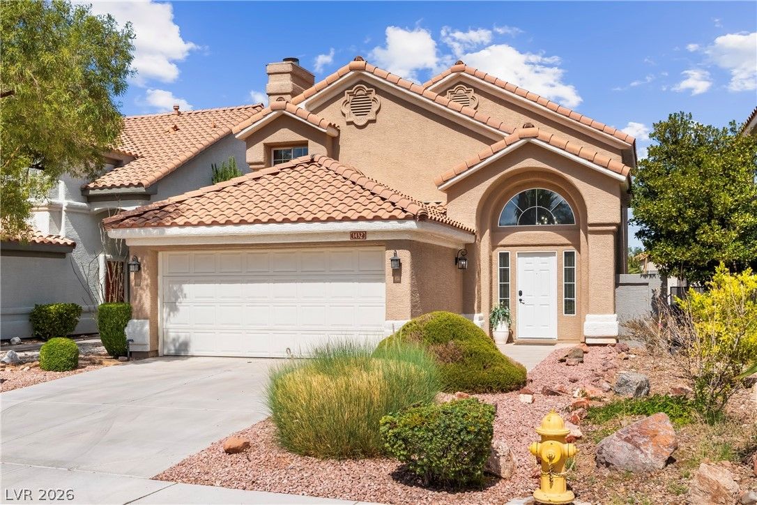 1432 Desert Hills Drive — photo 3