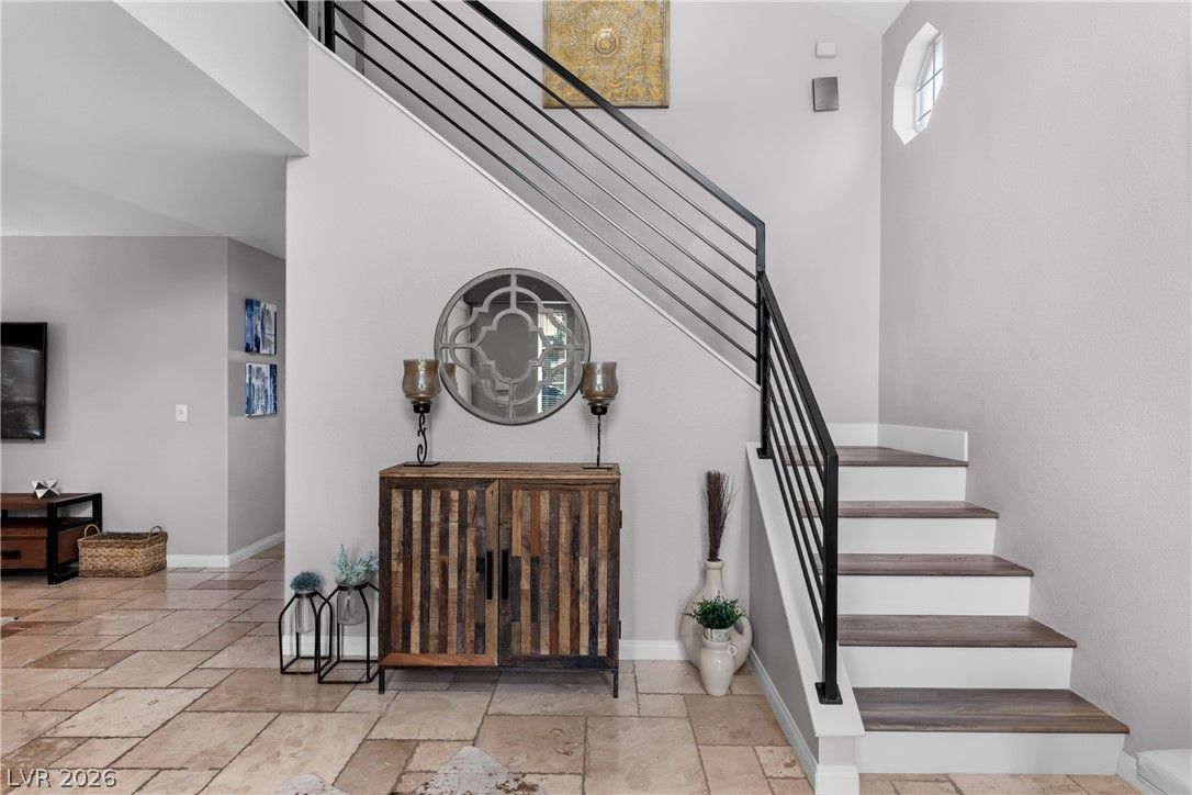 1432 Desert Hills Drive — photo 5