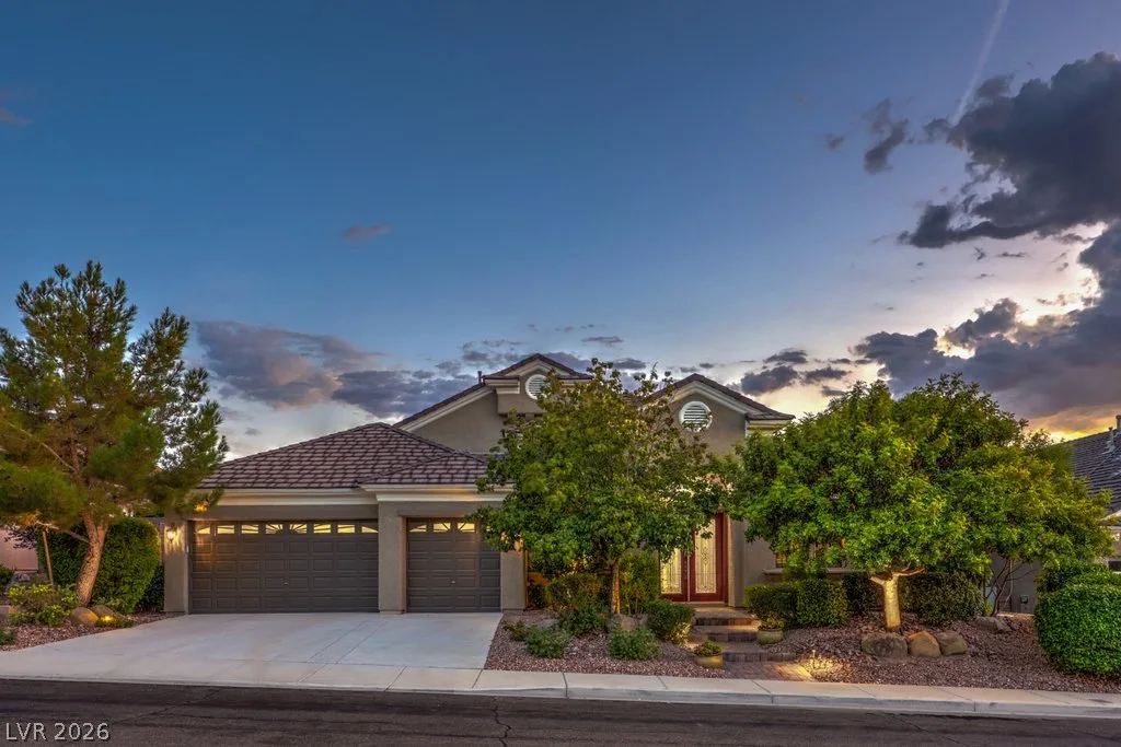 2029 Poetry Avenue — photo 2