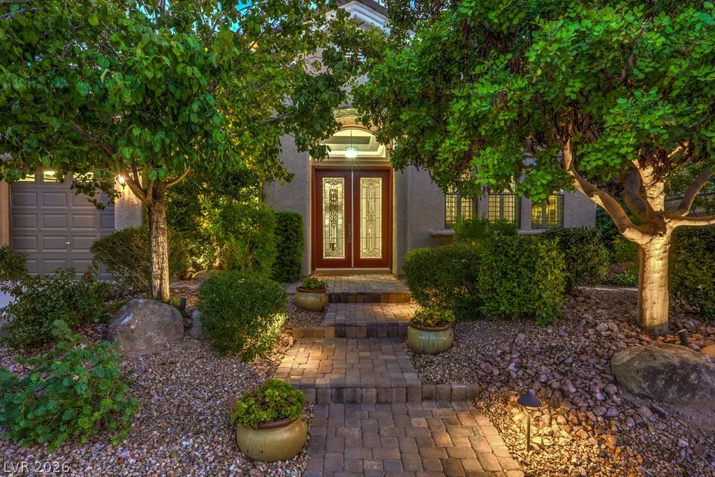 2029 Poetry Avenue — photo 4