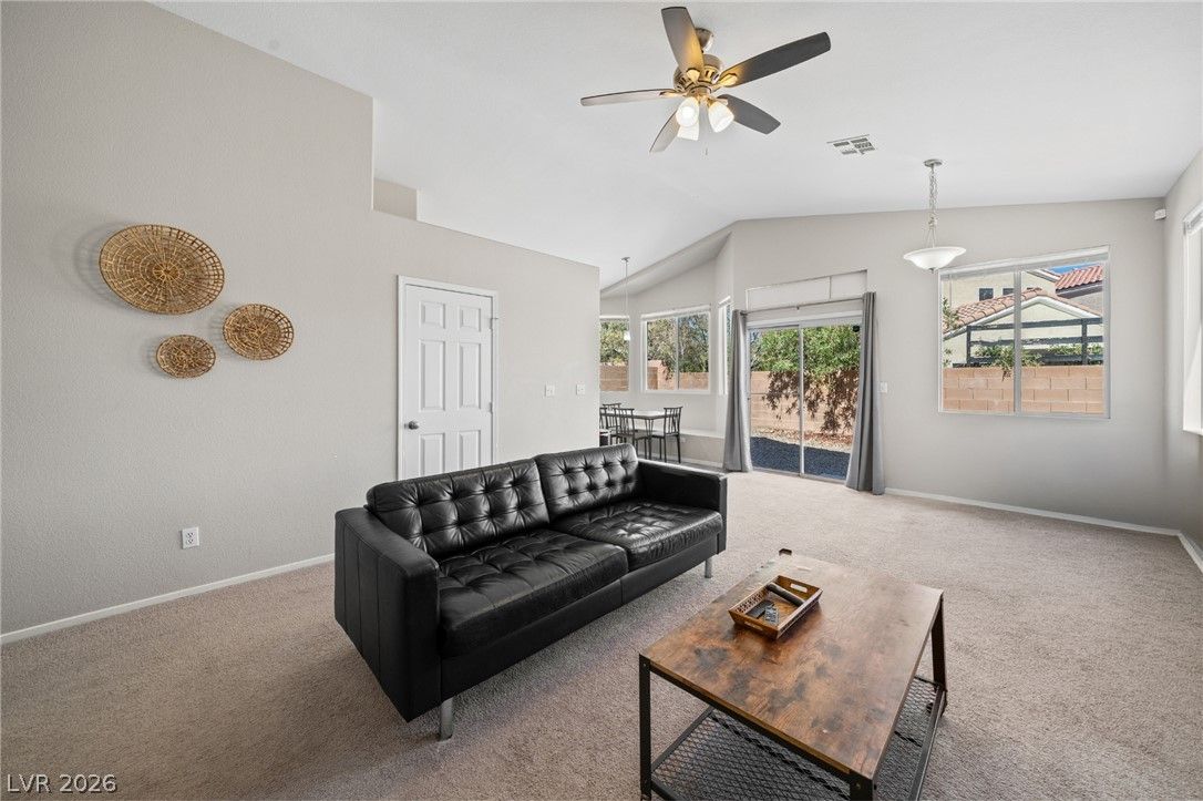 9588 Ensworth Street — photo 3