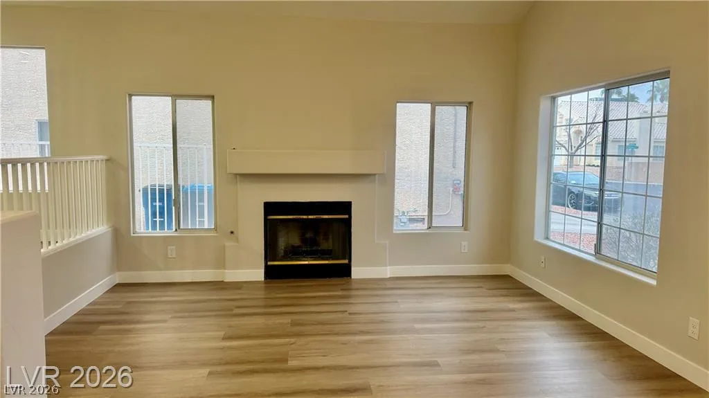 4595 Barnes Court — photo 3