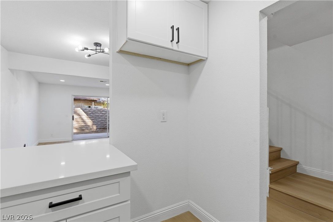2341 Wooster Circle B — photo 5 of 10