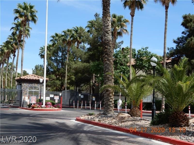 9000 Las Vegas Boulevard 2220 — photo 2
