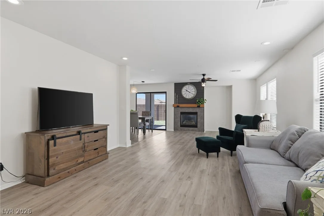 11830 Newport View Street — photo 2