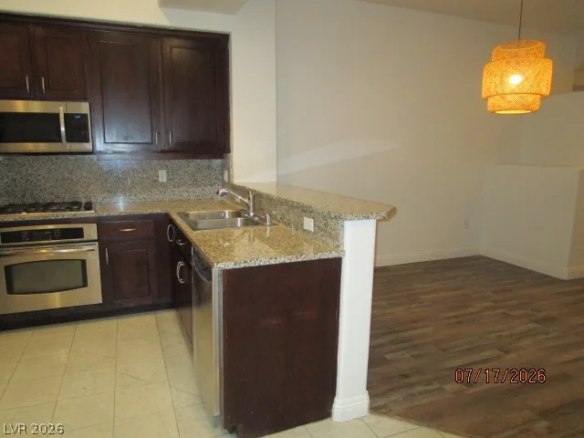 44 East Serene Avenue 122 — photo 4