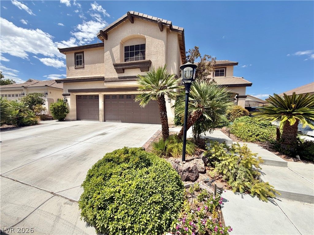 8832 Egyptian Avenue — photo 3