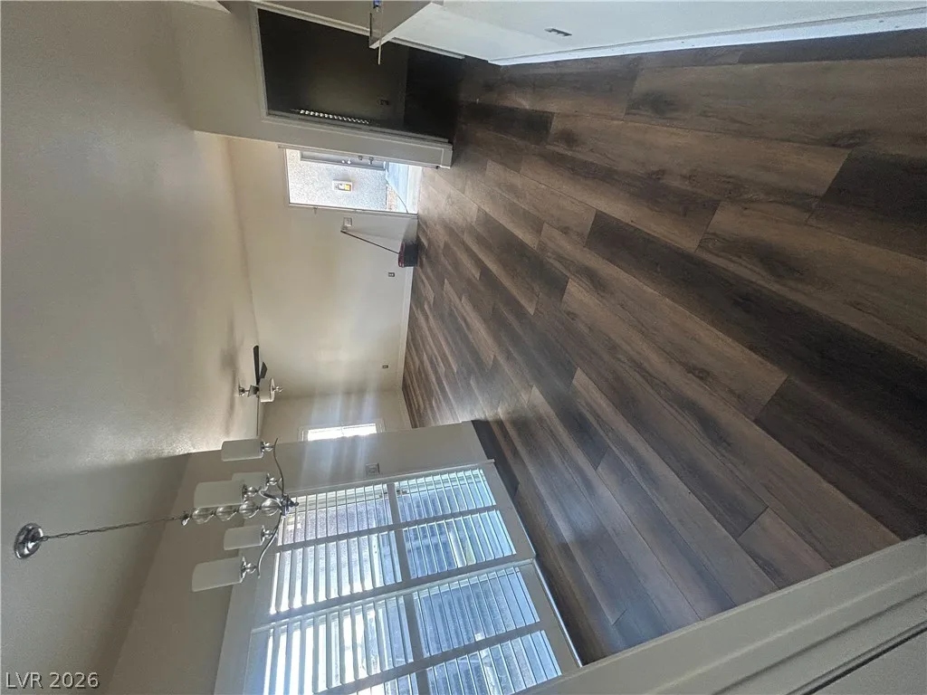 9620 West Russell Road 1010 — photo 5 of 9