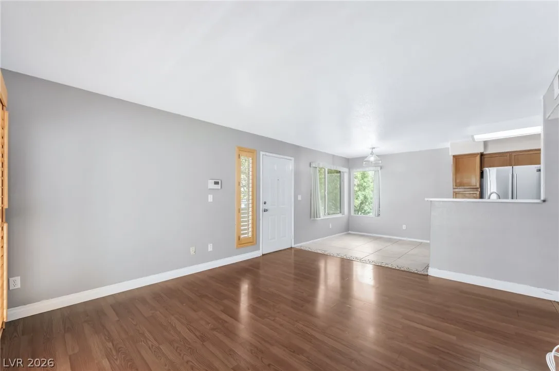 3125 Casey Drive 202 — photo 5