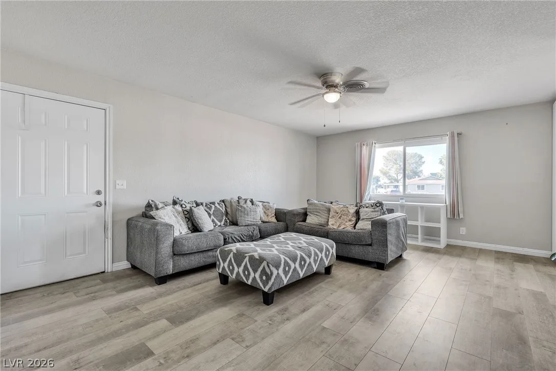 4629 San Circle — photo 5