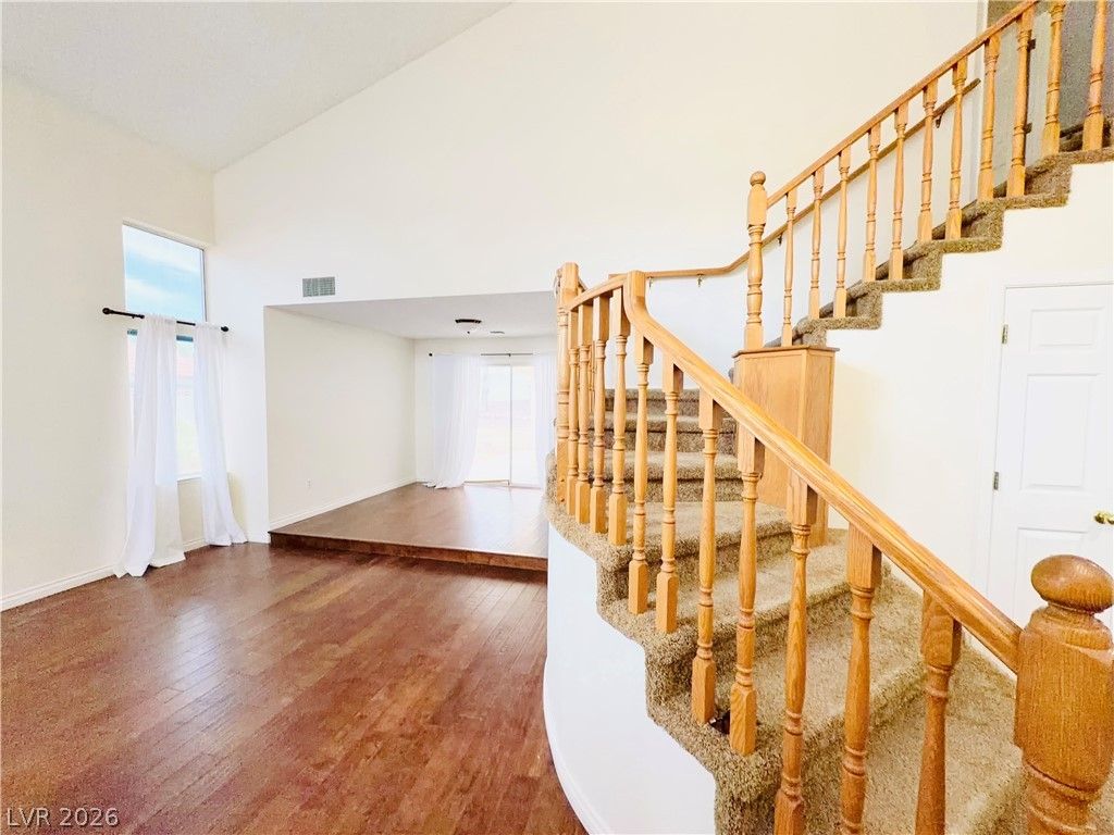 8405 Justine Court — photo 2 of 6