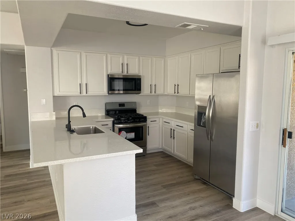 9901 Trailwood Drive 2123 — photo 2