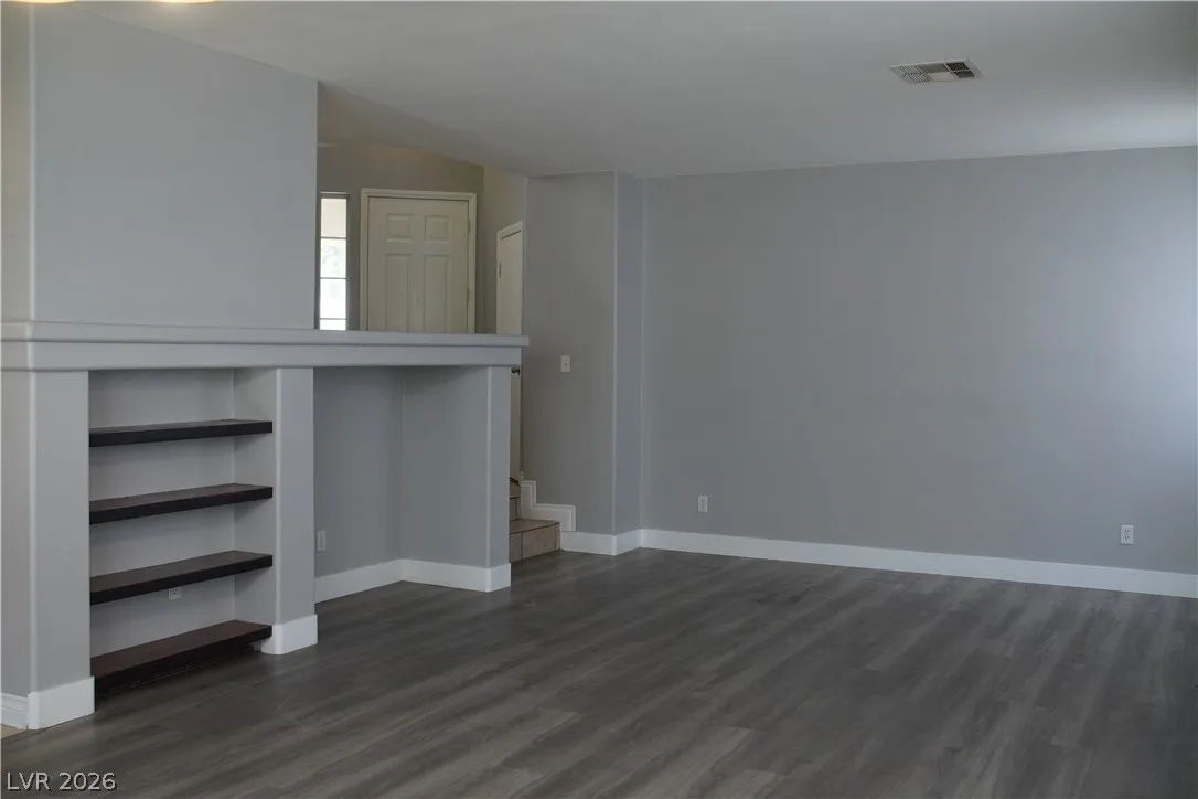 10015 San Gervasio Avenue — photo 3