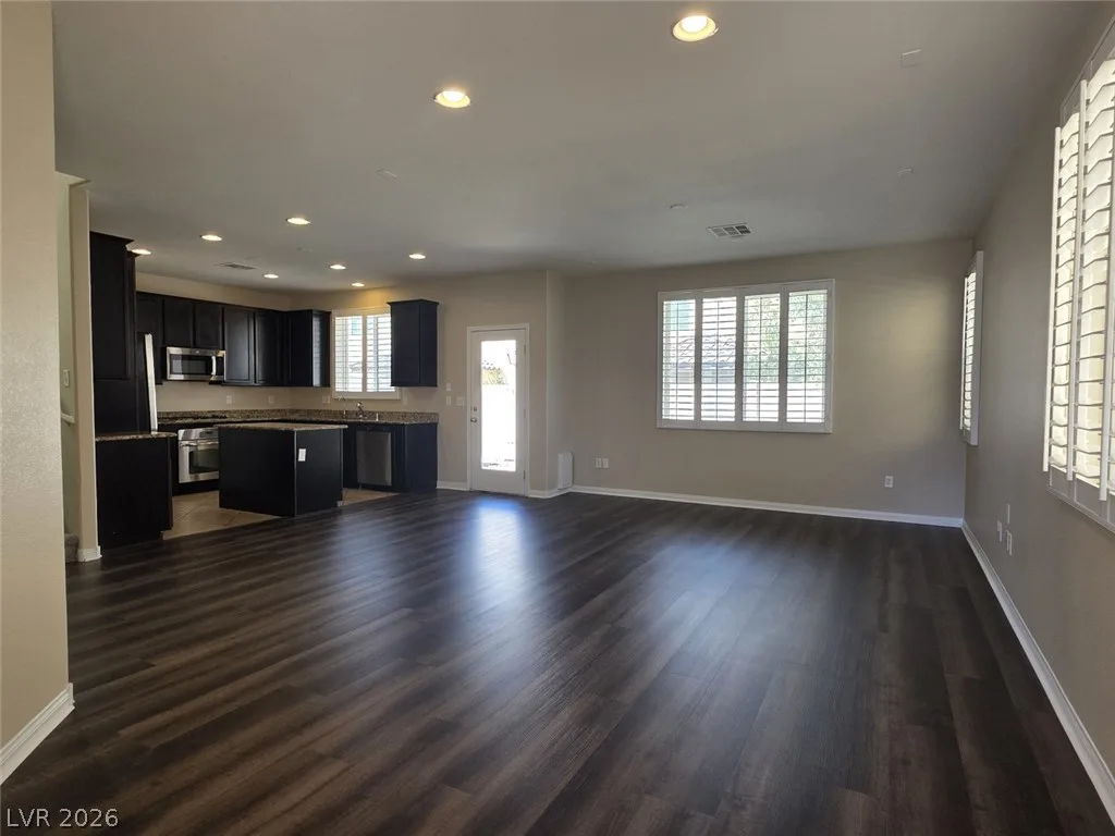 3120 Naggio Shores Avenue — photo 4