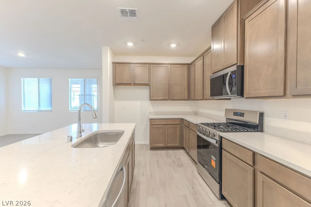 12544 Kings Creek Place — photo 4