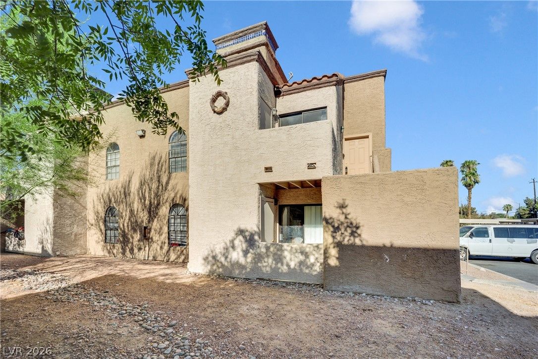 2985 Juniper Hills Boulevard 202 — photo 4