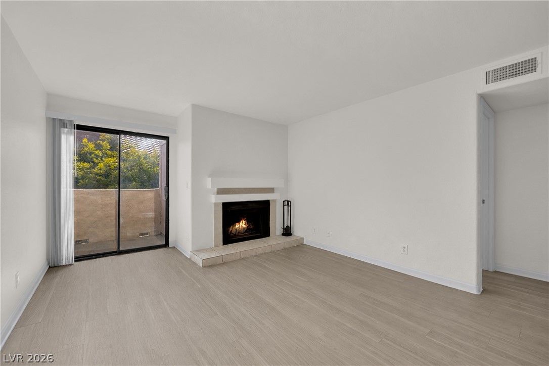 2985 Juniper Hills Boulevard 202 — photo 5