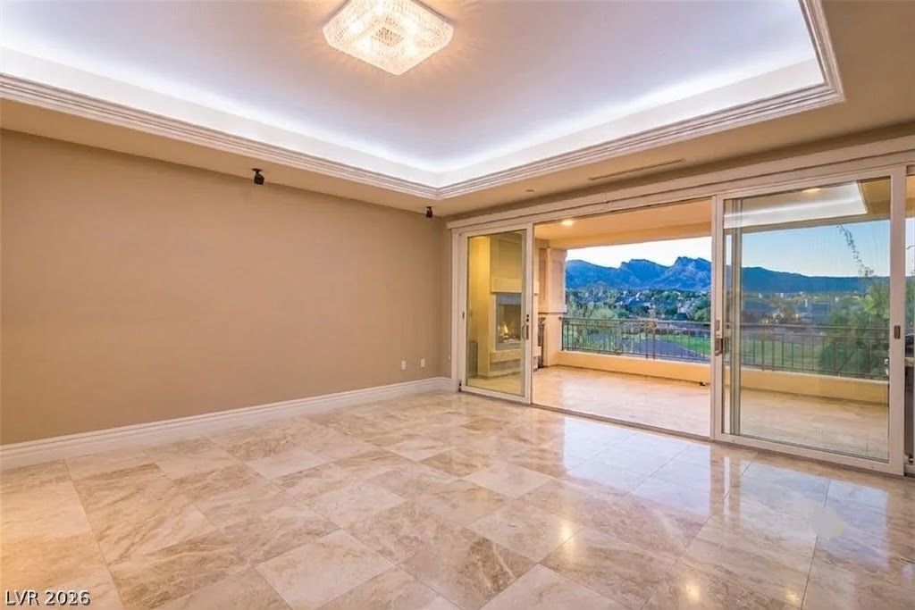 9212 Tesoras Drive 202 — photo 3
