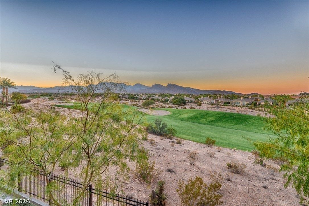 9212 Tesoras Drive 202 — photo 4