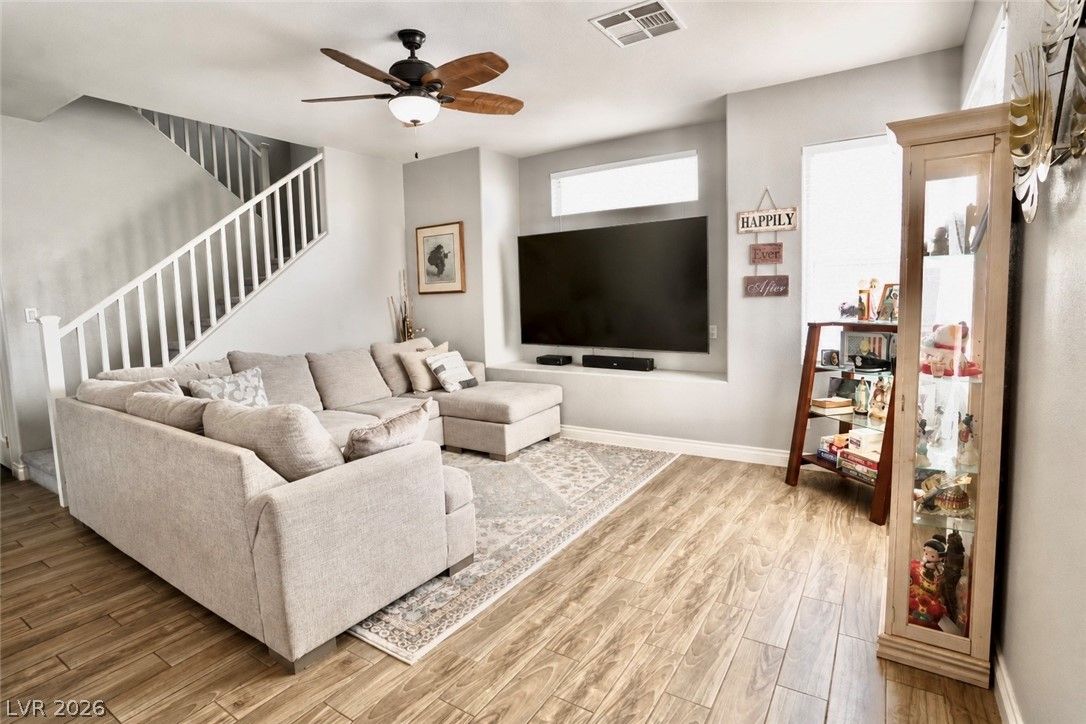 6251 Copper Light Street — photo 2
