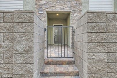 232 Oliver Peak Avenue — photo 2