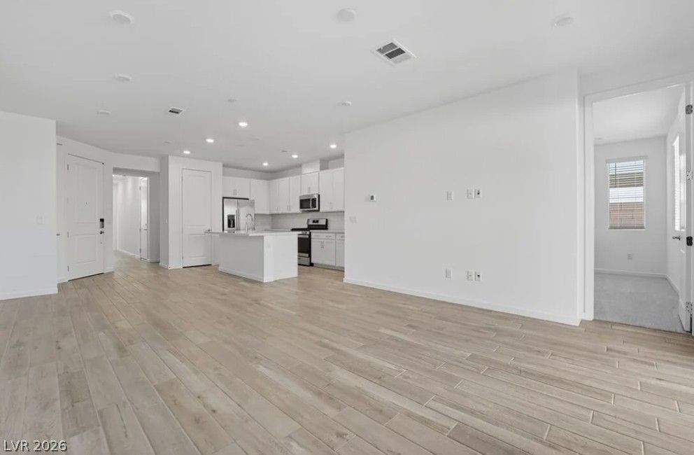 331 Adufe Place — photo 5