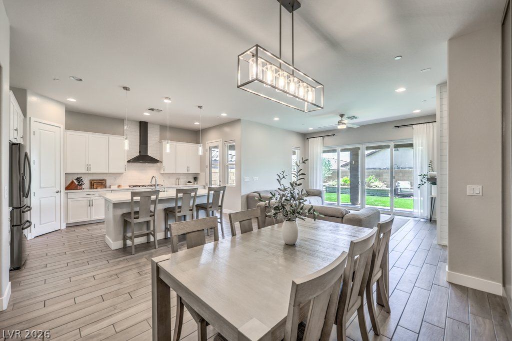 10937 Nicholas Jay Avenue — photo 4