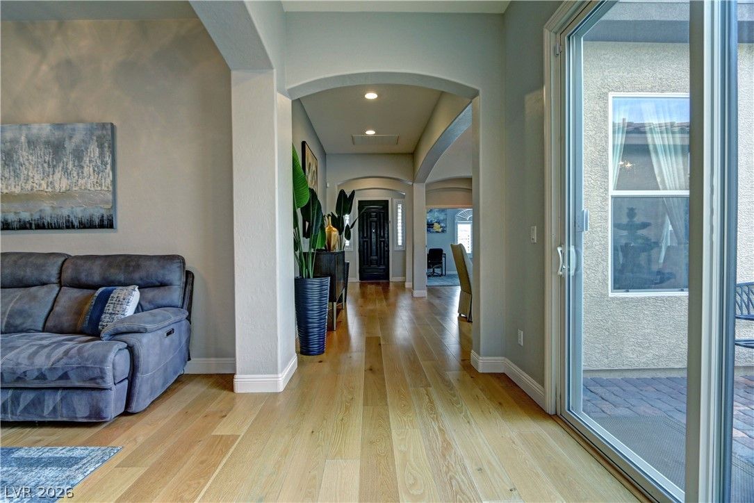— photo 3