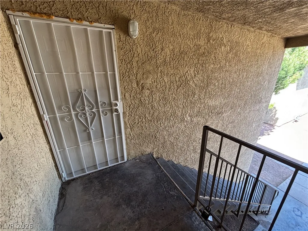 2883 Wheelwright Drive D — photo 2