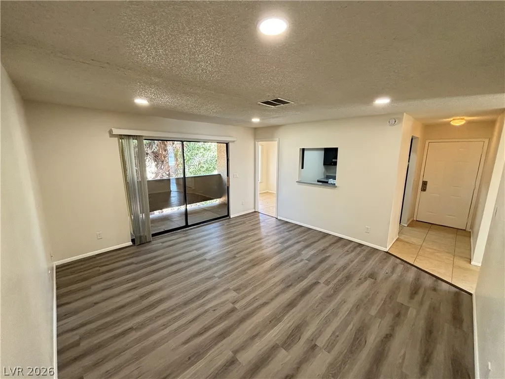 2883 Wheelwright Drive D — photo 3