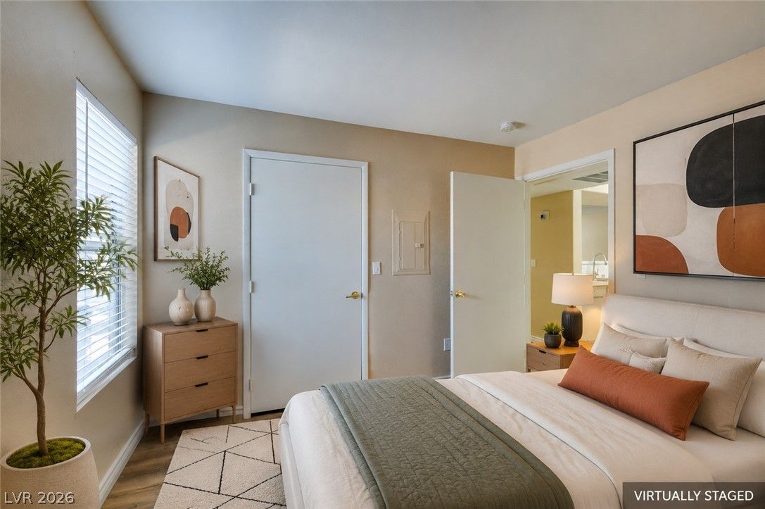 2300 East Silverado Ranch Boulevard 1016 — photo 4 of 12