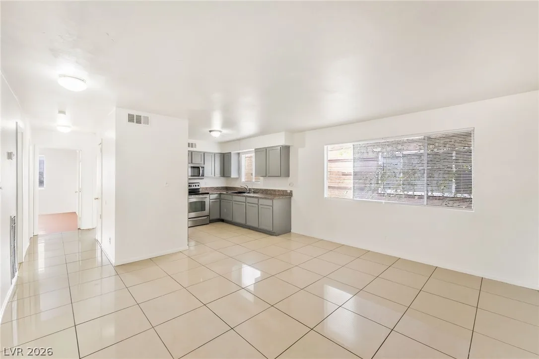 375 North 15th Street 1 — photo 4