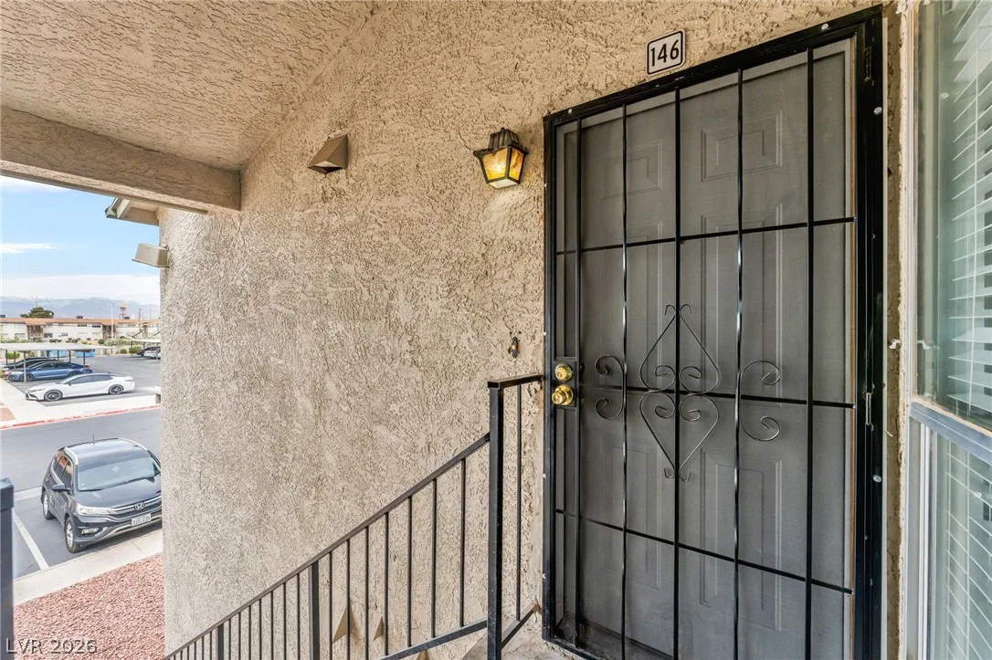 3750 Shirebrook Drive 146 — photo 5 of 34