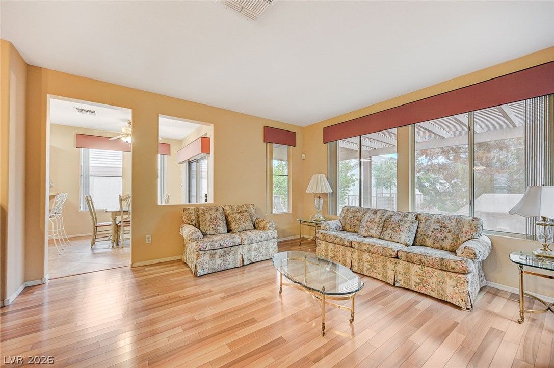 2115 High Mesa Drive — photo 3