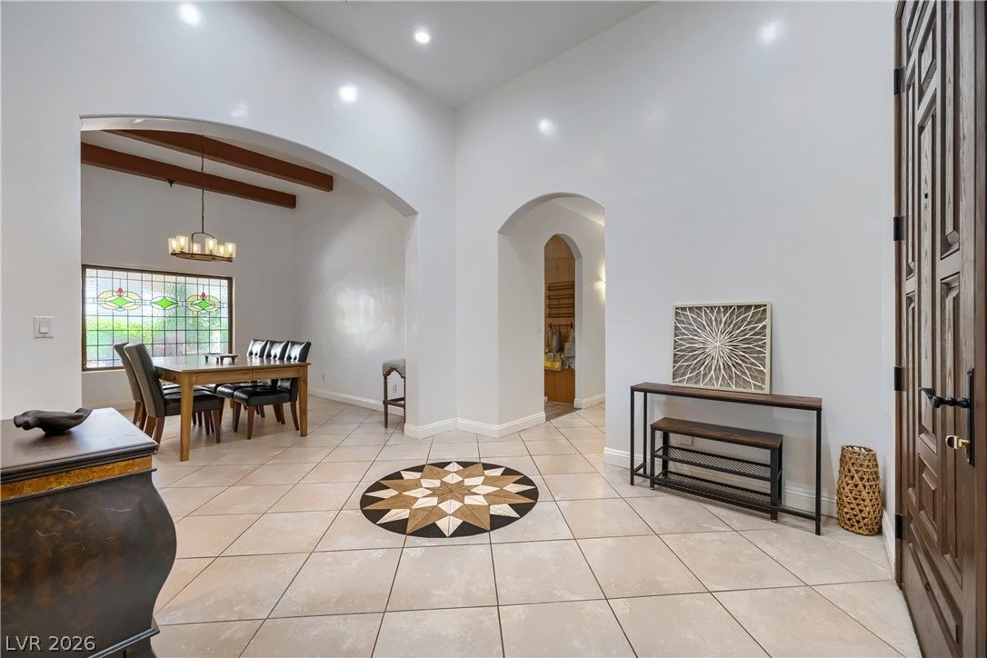 8865 West El Campo Grande Avenue — photo 4