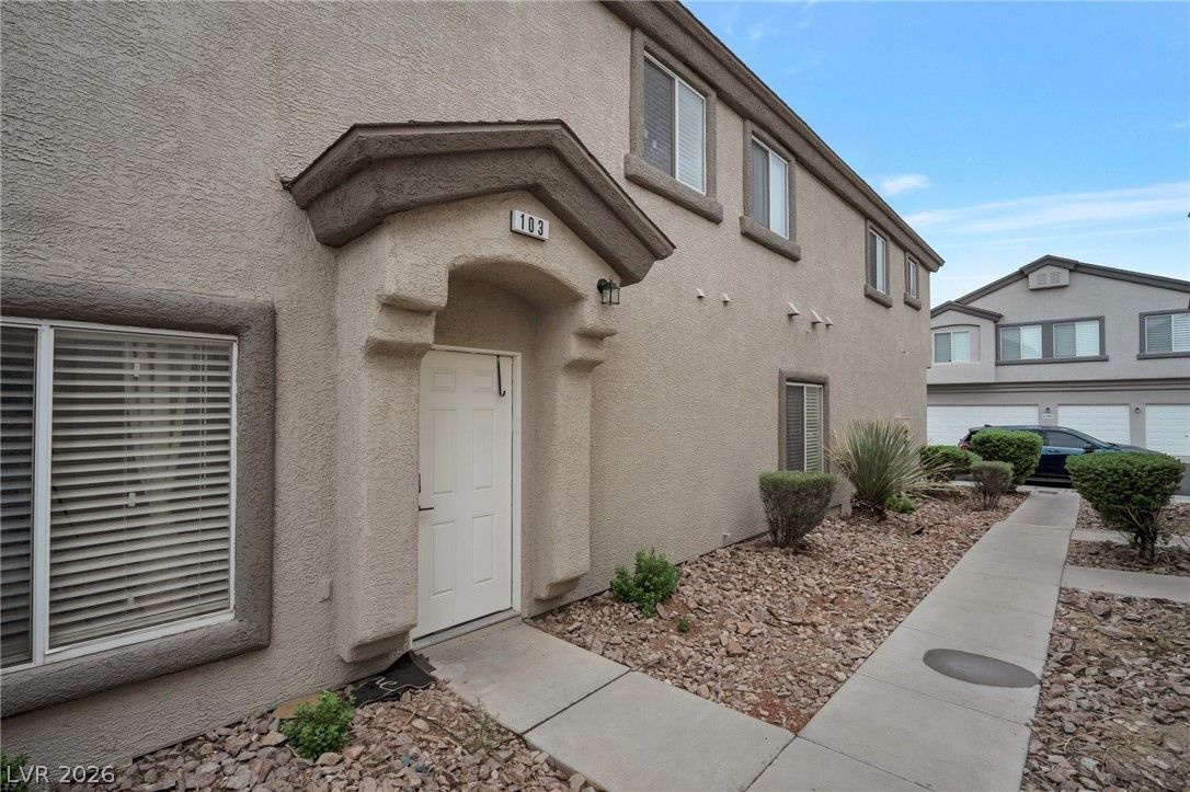 6388 Extreme Shear Avenue 103 — photo 2