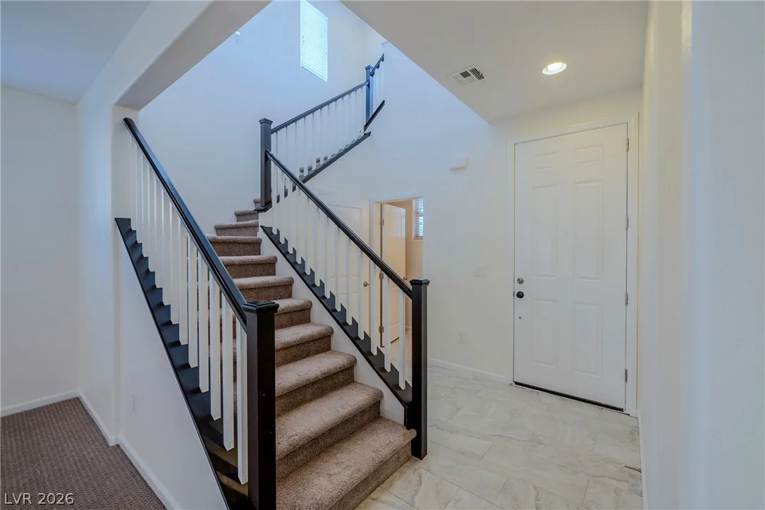 3045 Quiet Creek Avenue — photo 5