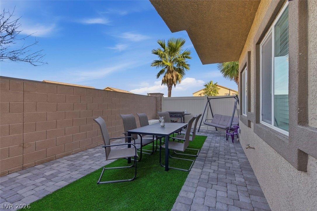 4760 Equinox Sky Avenue 2 — photo 5